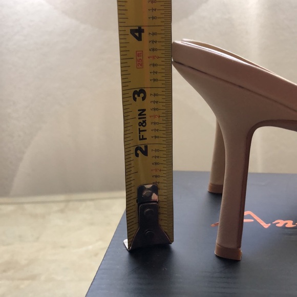 Anne Michelle | Lucite Chain Heel Sandal NWT - Picture 9 of 10